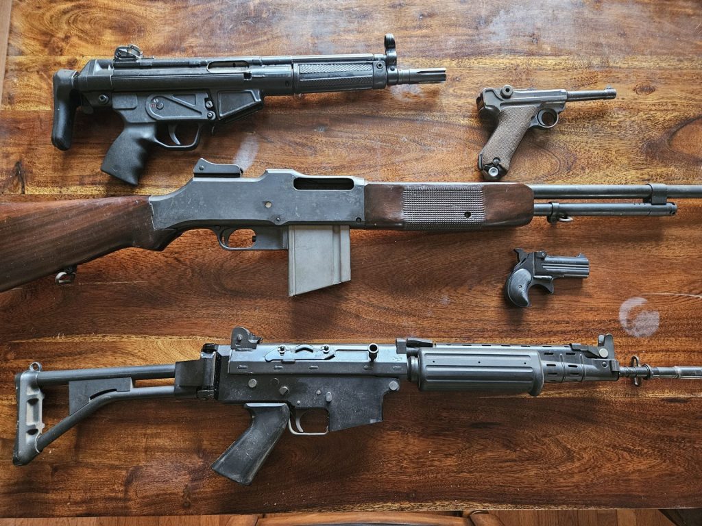 Maritime Small Arms Museum / Musée des Maritimes des armes légères